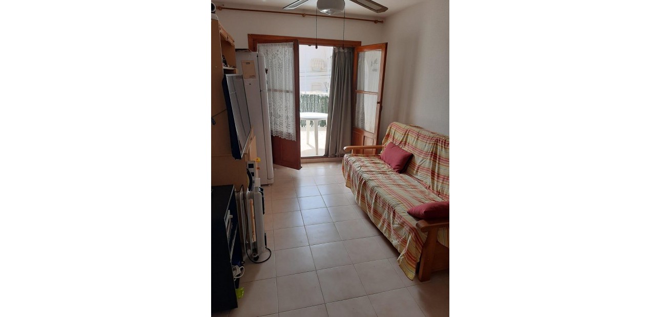 Sale - Bungalow -
Torrevieja - Los balcones
