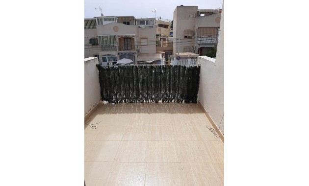 Sale - Bungalow -
Torrevieja - Los balcones