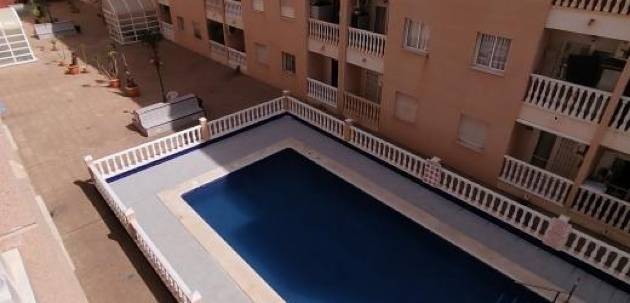 Sale - Apartment / flat -
Torrevieja - Estacion de autobuses