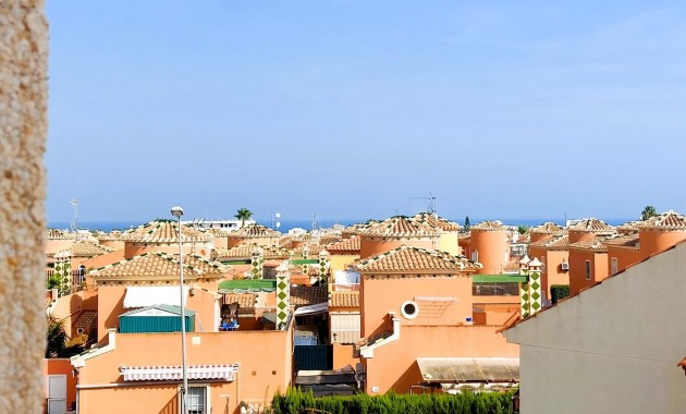 Sale - Bungalow -
Orihuela Costa - Playa Flamenca