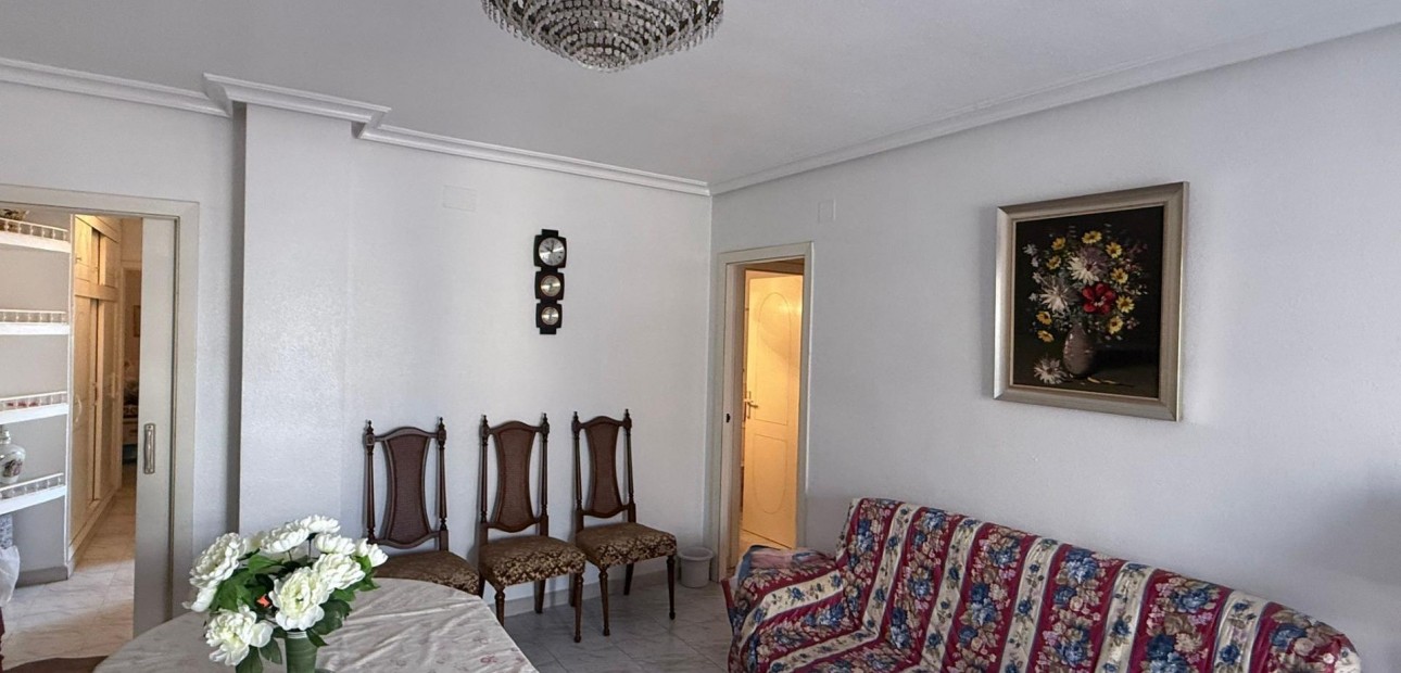 Sale - Apartment / flat -
Rojales - Costa blanca sur