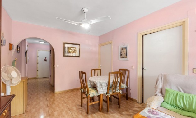 Sale - Ground Floor -
Torrevieja - Estacion de autobuses