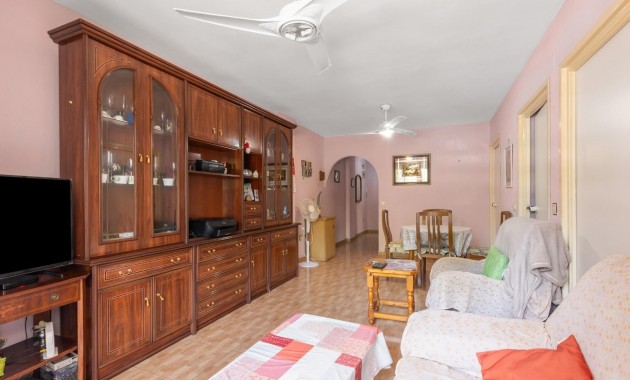Sale - Ground Floor -
Torrevieja - Estacion de autobuses