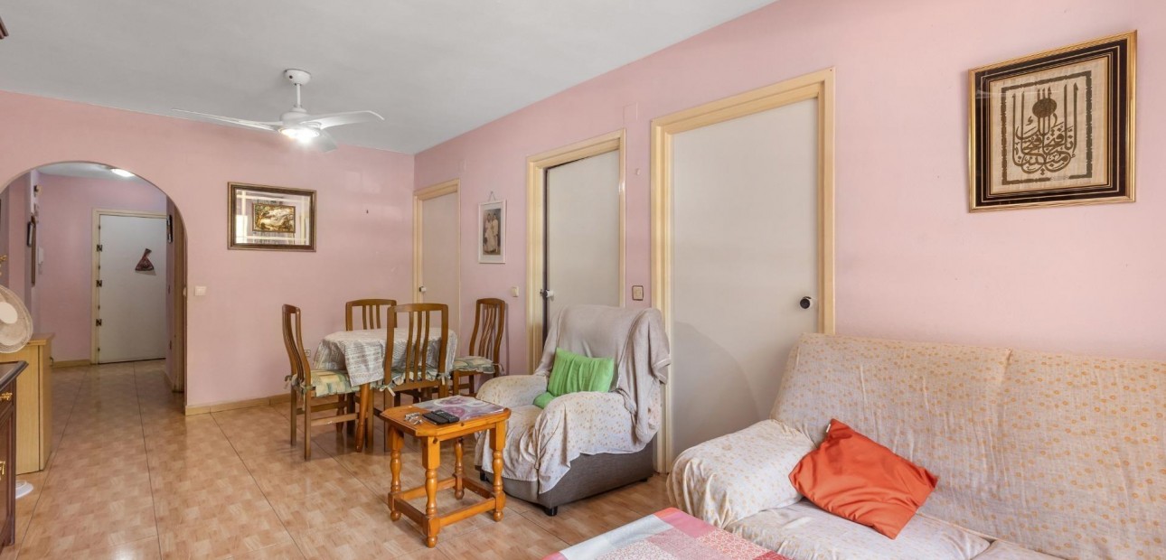 Sale - Ground Floor -
Torrevieja - Estacion de autobuses