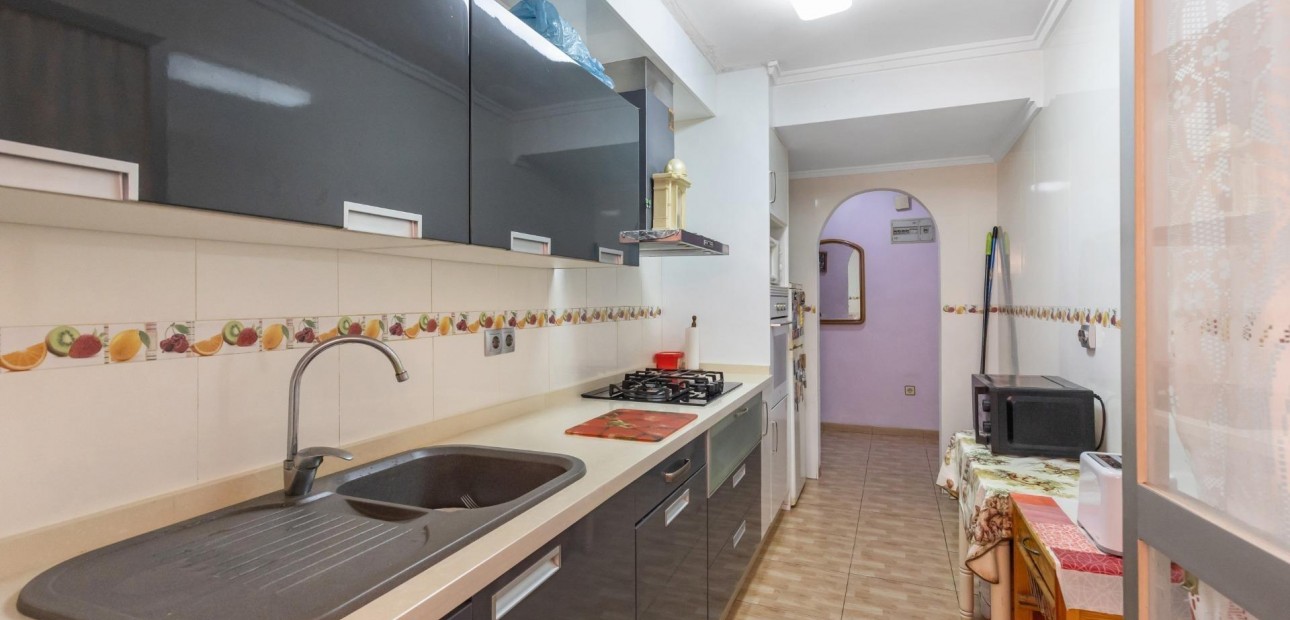 Sale - Ground Floor -
Torrevieja - Estacion de autobuses