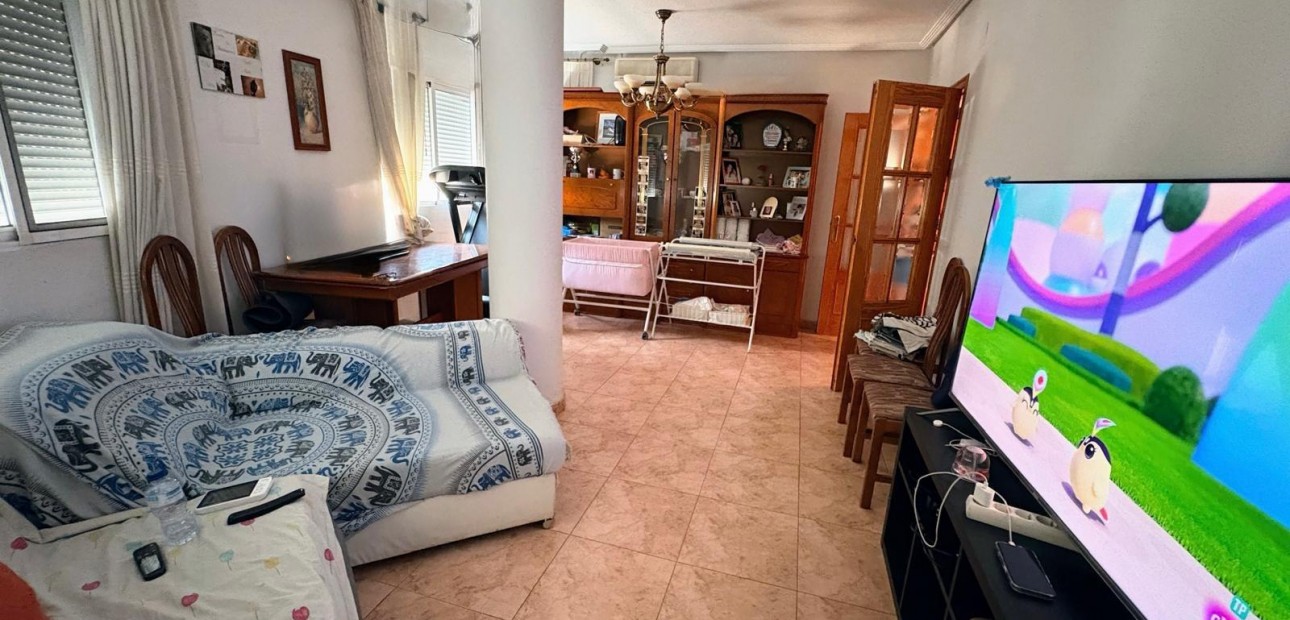 Sale - Apartment / flat -
Orihuela - Raiguero de Bonanza