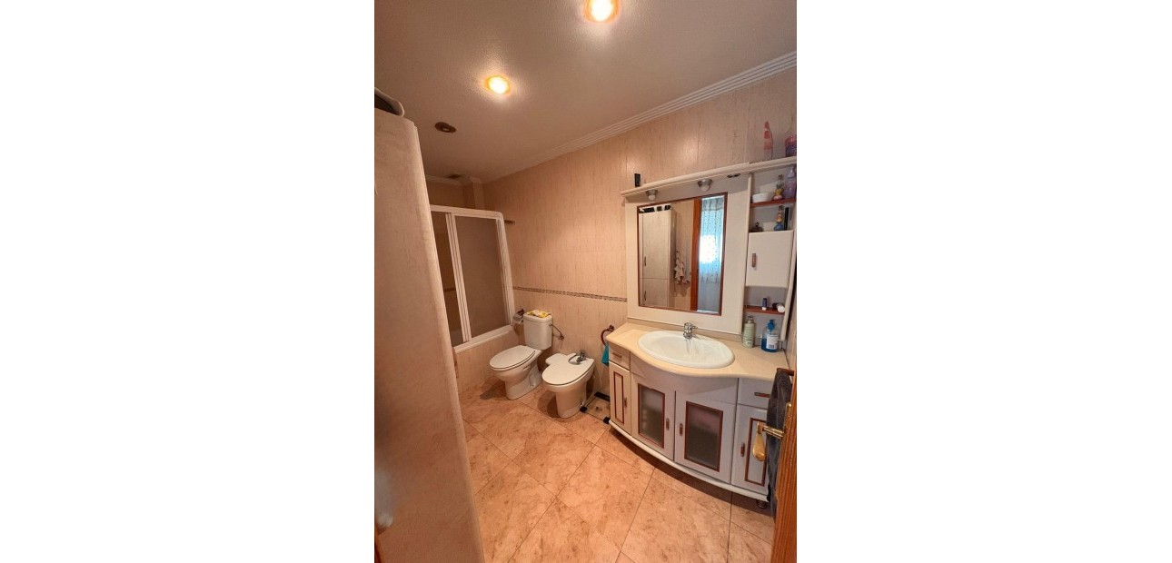 Sale - Apartment / flat -
Orihuela - Raiguero de Bonanza
