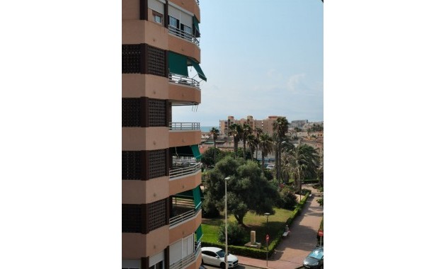 Sale - Penthouse -
Torrevieja - Torrelamata - La Mata