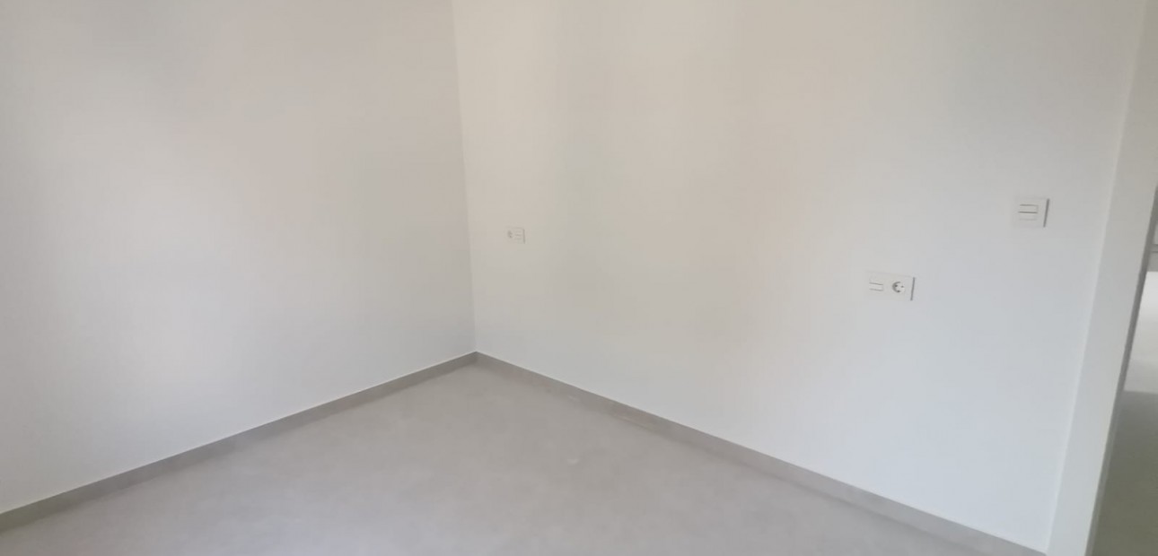 Sale - Penthouse -
Torrevieja - Torrelamata - La Mata