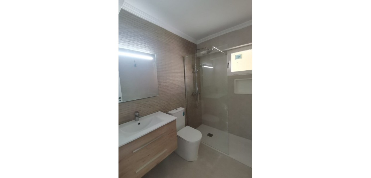 Sale - Penthouse -
Torrevieja - Torrelamata - La Mata