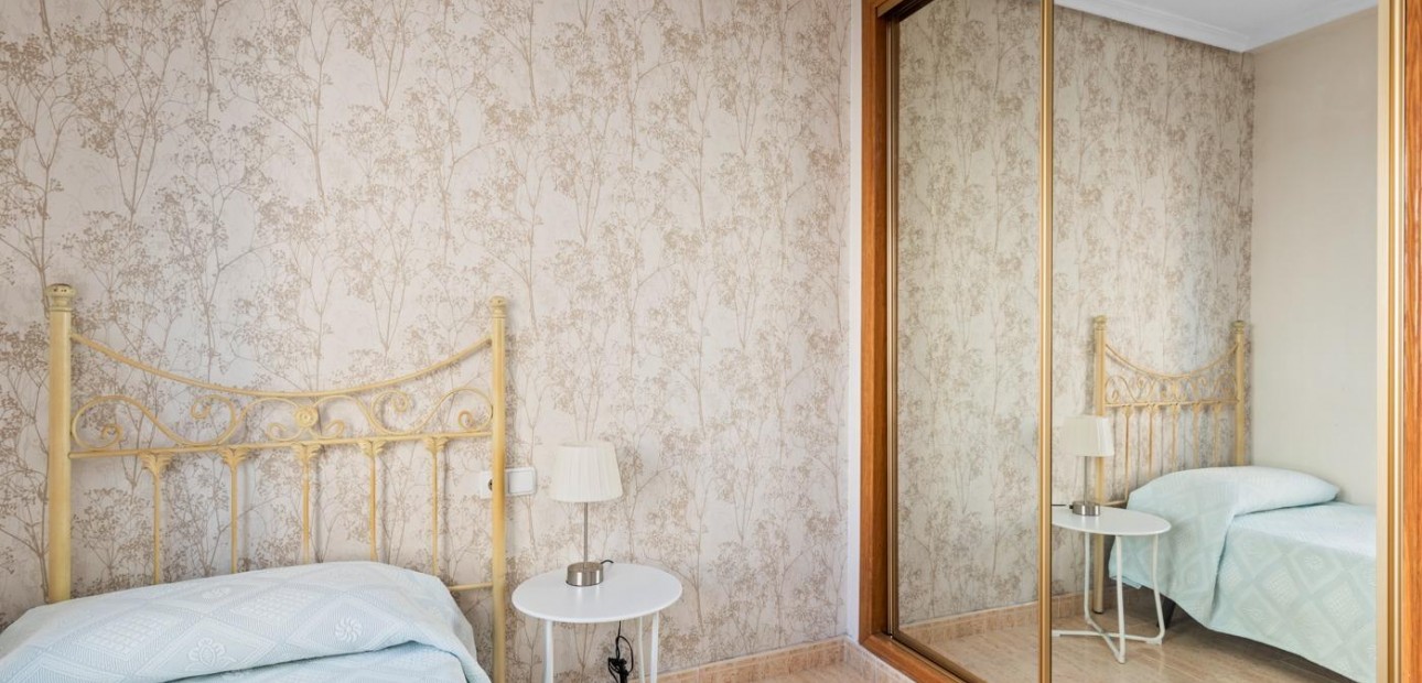 Herverkoop - Appartement / flat -
Guardamar del Segura - CENTRO