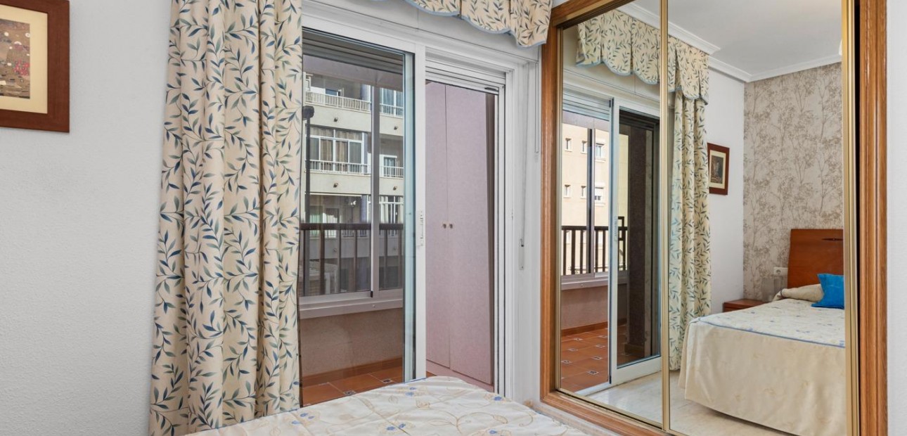 Herverkoop - Appartement / flat -
Guardamar del Segura - CENTRO