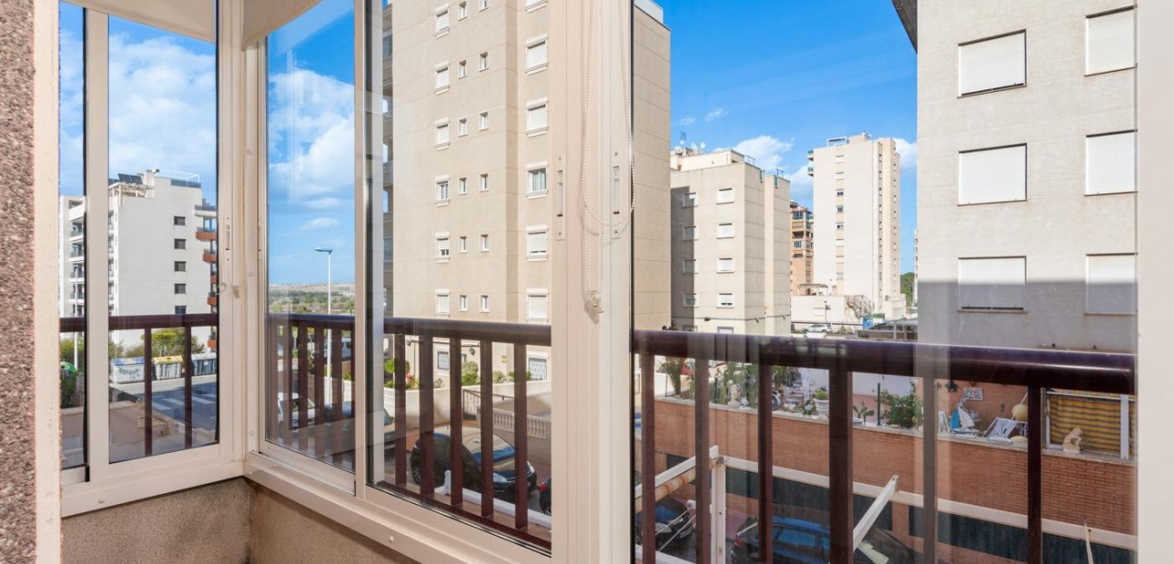 Herverkoop - Appartement / flat -
Guardamar del Segura - CENTRO
