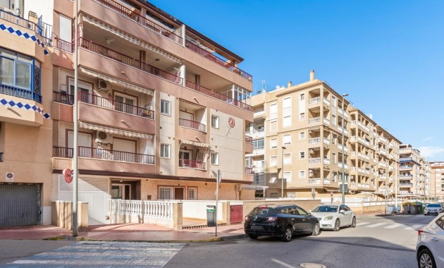 Herverkoop - Appartement / flat -
Guardamar del Segura - CENTRO