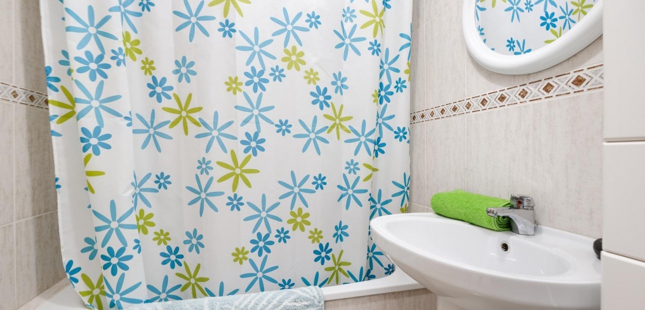 Venta - Apartamento / piso -
Torrevieja - Estacion de autobuses