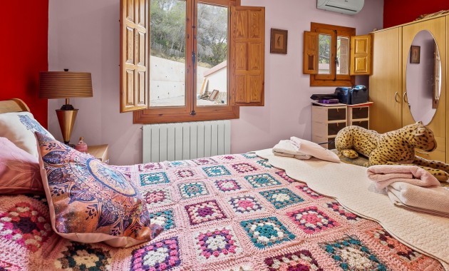 Herverkoop - Country Property/Finca -
Torremendo