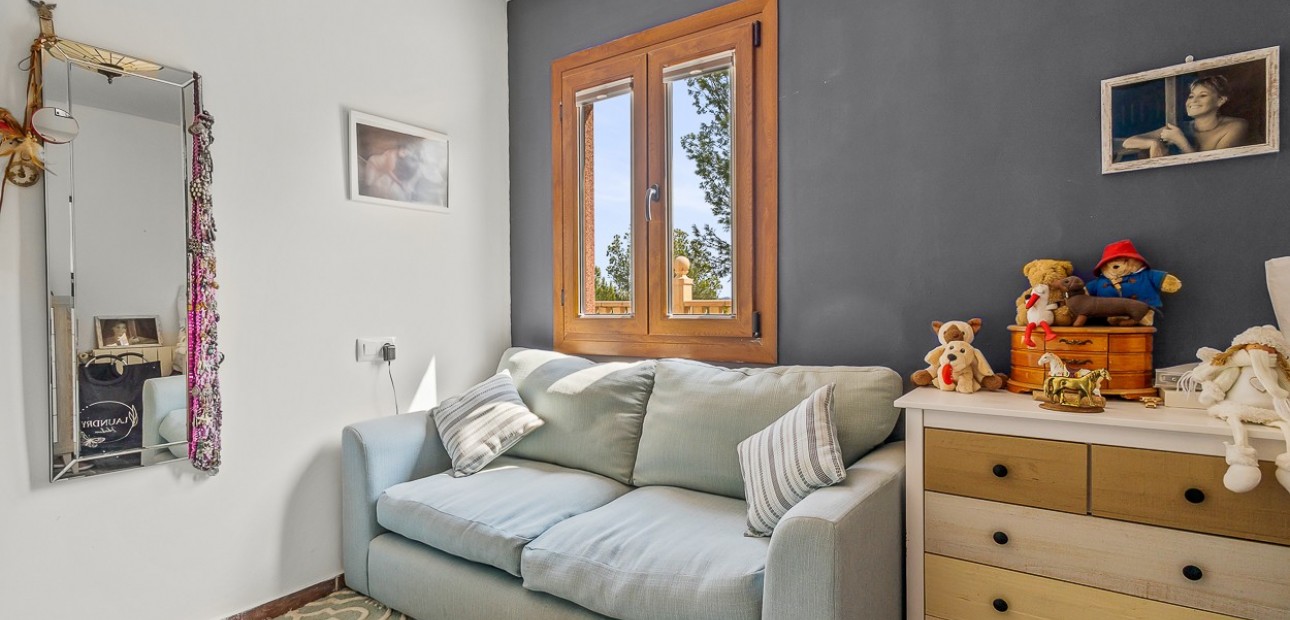 Herverkoop - Country Property/Finca -
Torremendo