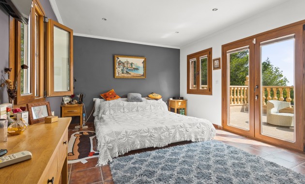 Herverkoop - Country Property/Finca -
Torremendo