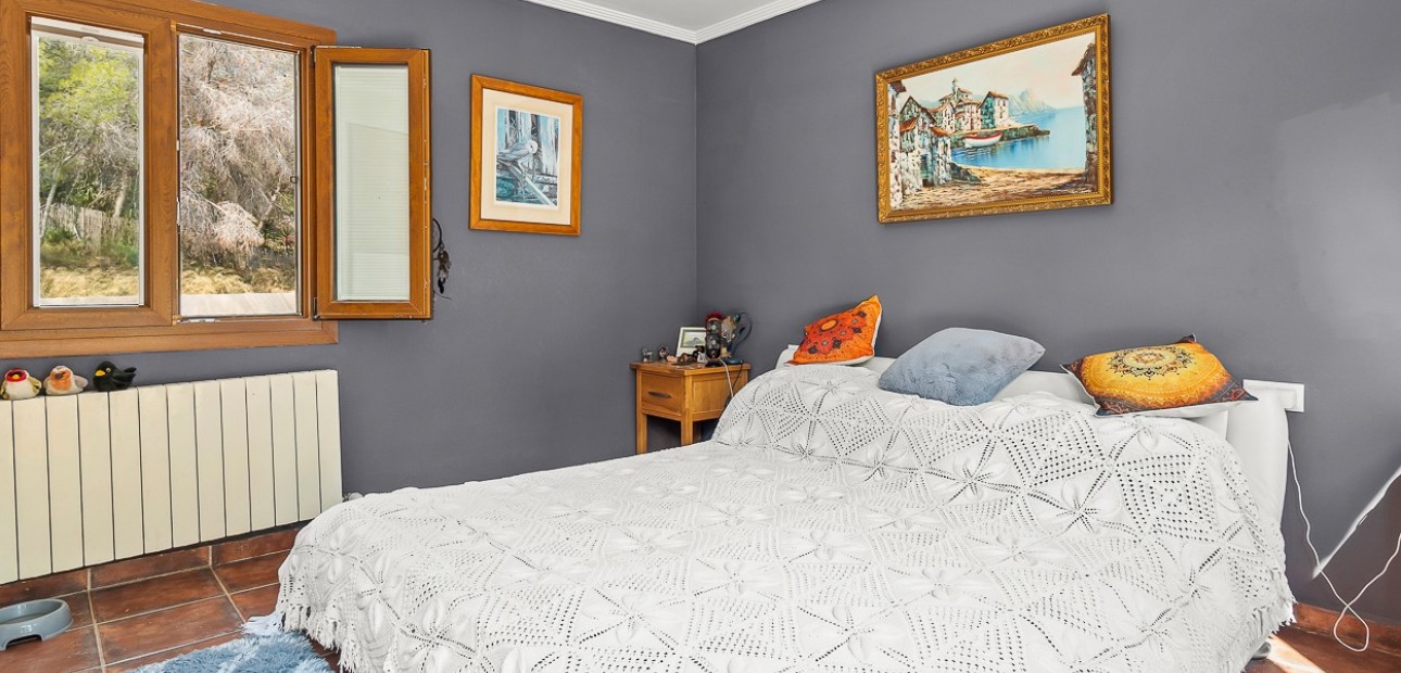 Herverkoop - Country Property/Finca -
Torremendo