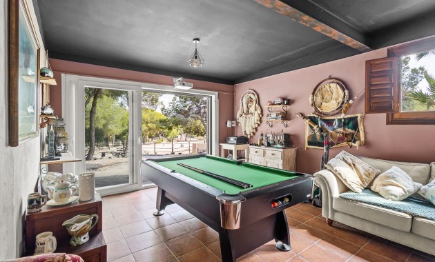 Herverkoop - Country Property/Finca -
Torremendo