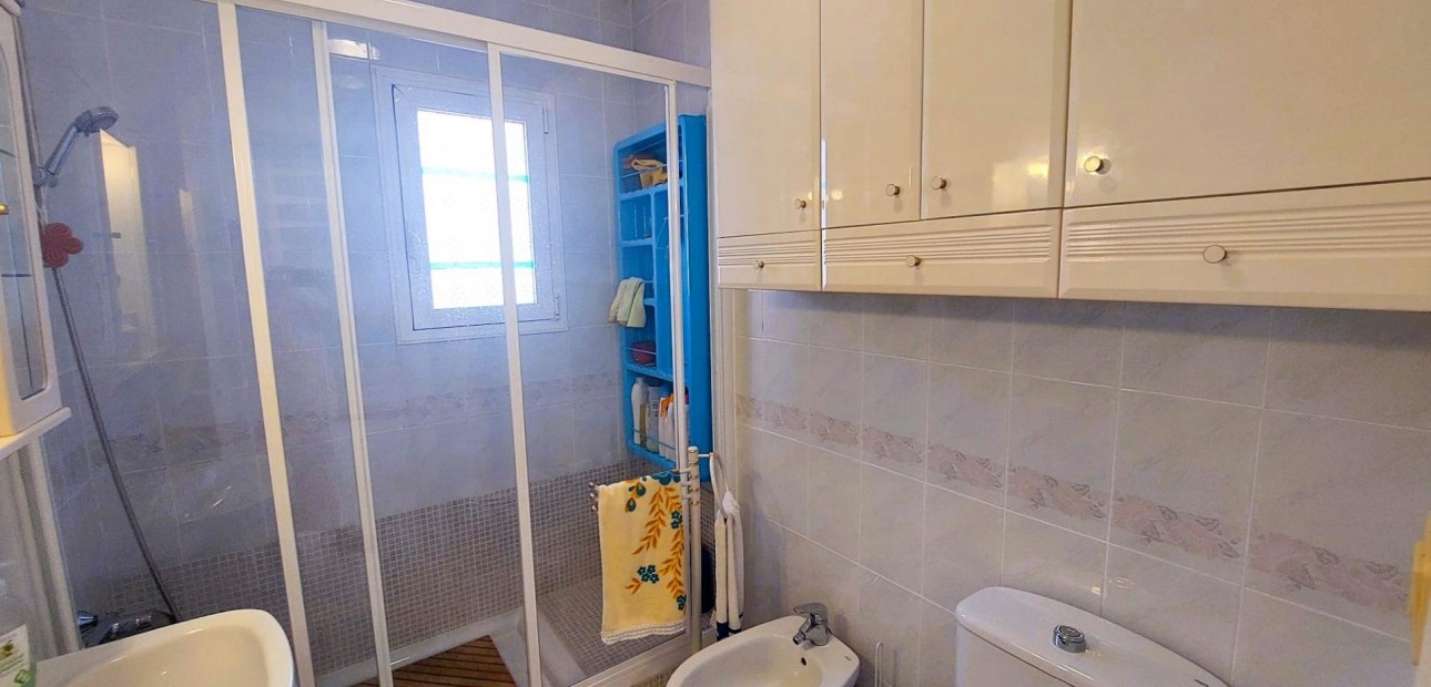 Herverkoop - Bungalow -
Orihuela Costa - Playa Flamenca
