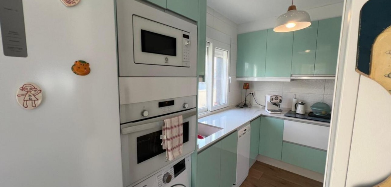 Sale - Villa -
Torrevieja - Aguas Nuevas