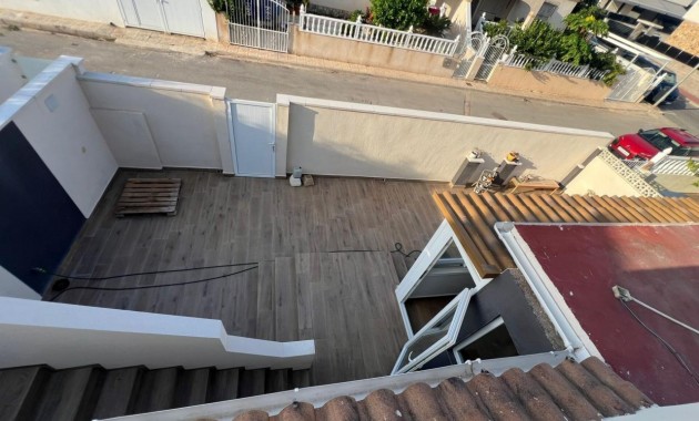 Sale - Villa -
Torrevieja - Aguas Nuevas