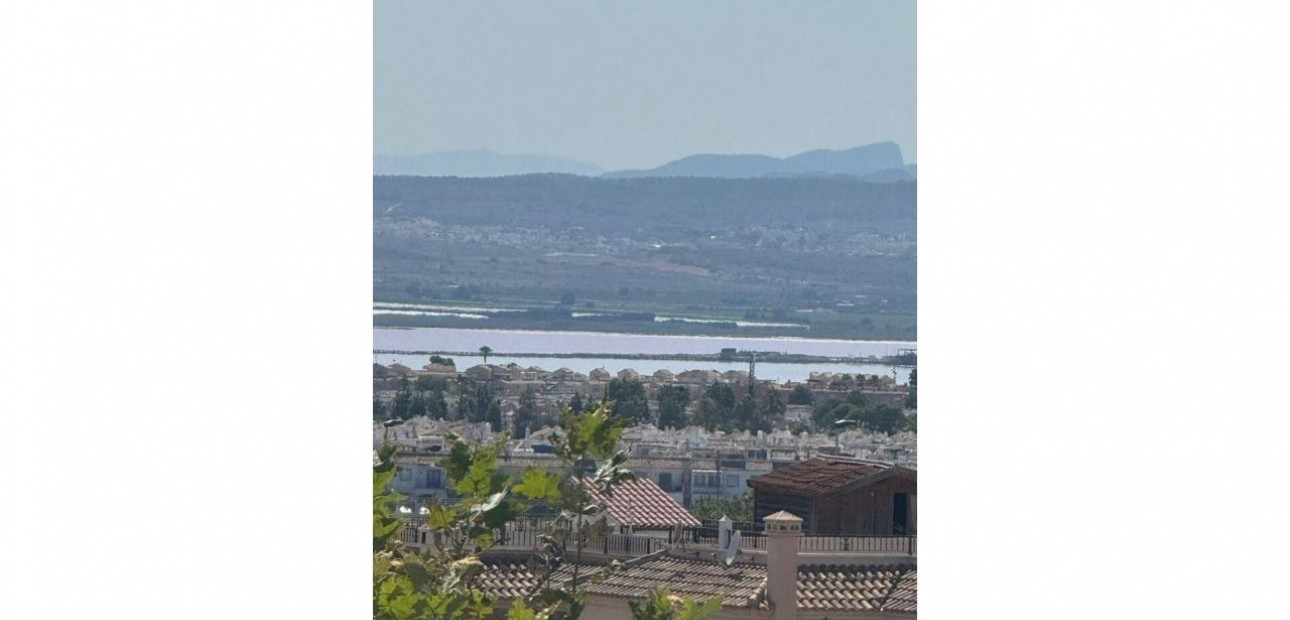 Sale - Villa -
Torrevieja - Aguas nuevas 2