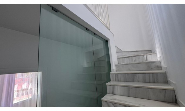 Sale - Villa -
Torrevieja - Aguas nuevas 2