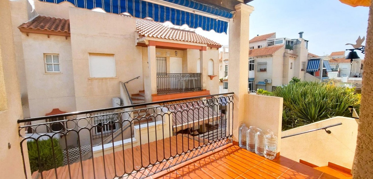 Venta - Bungalow -
Orihuela Costa - Playa Flamenca
