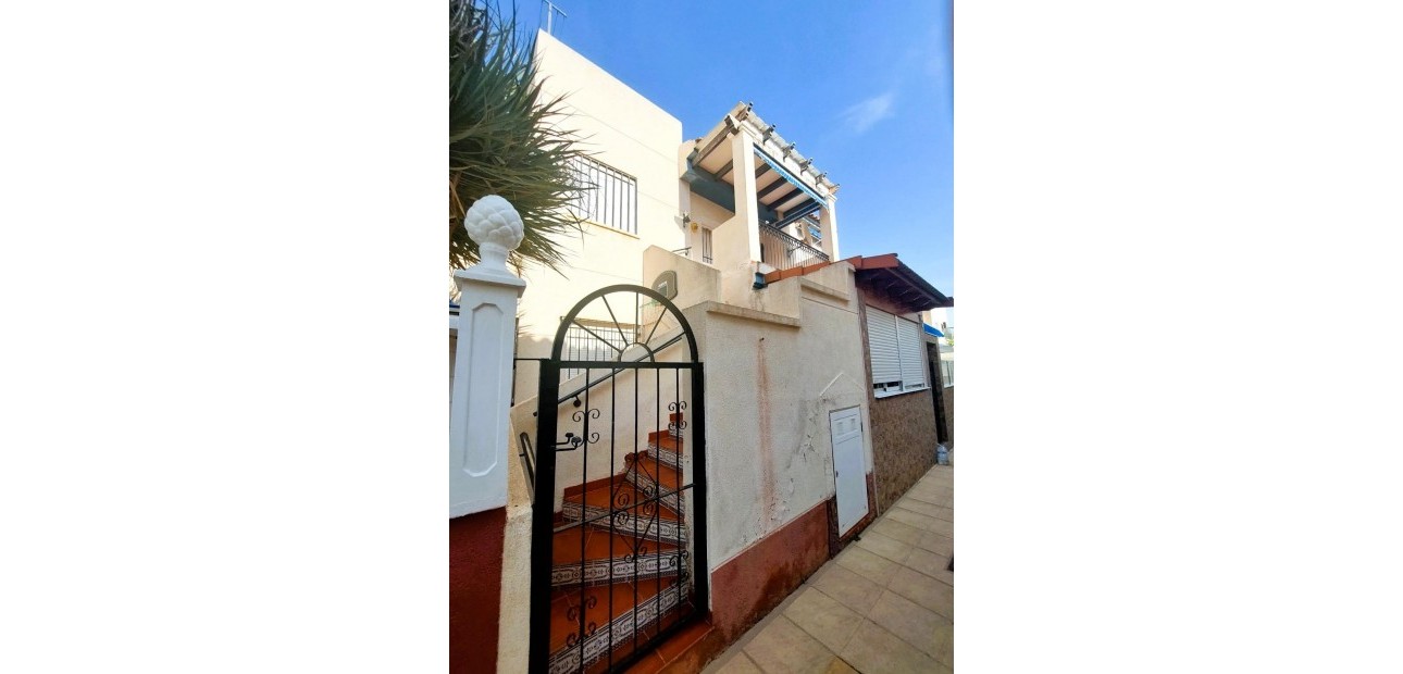 Venta - Bungalow -
Orihuela Costa - Playa Flamenca