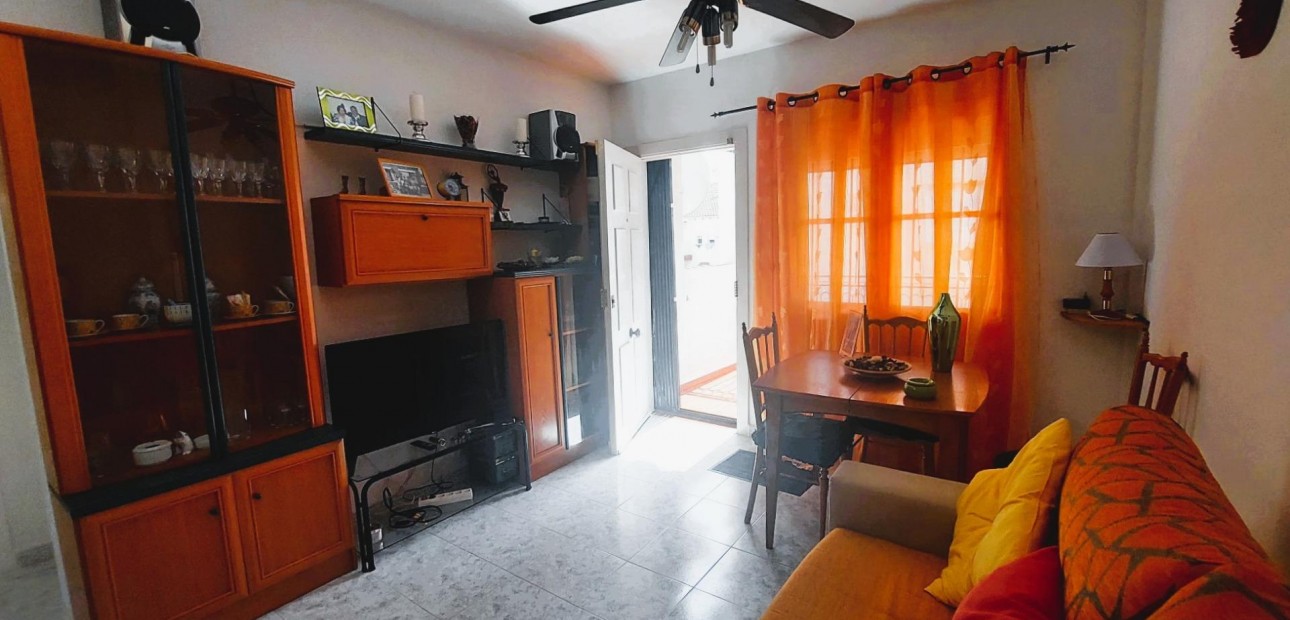 Venta - Bungalow -
Orihuela Costa - Playa Flamenca