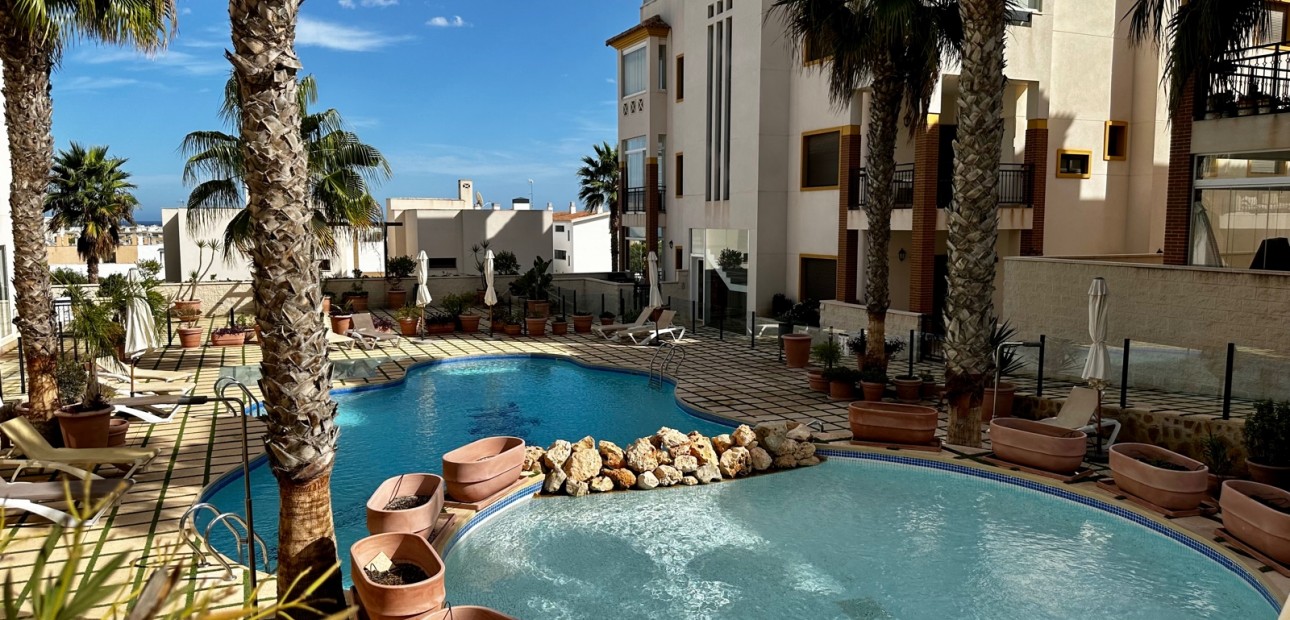 Herverkoop - Penthouse -
Guardamar del Segura - Guardamar Hills