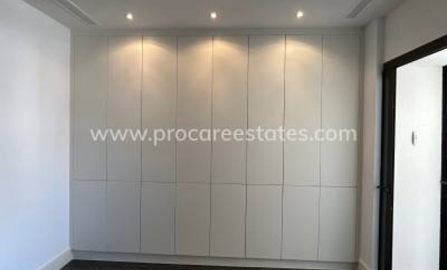 Herverkoop - Penthouse -
Guardamar del Segura - Guardamar Hills