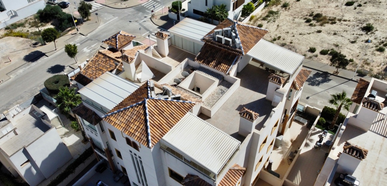 Herverkoop - Penthouse -
Guardamar del Segura - Guardamar Hills