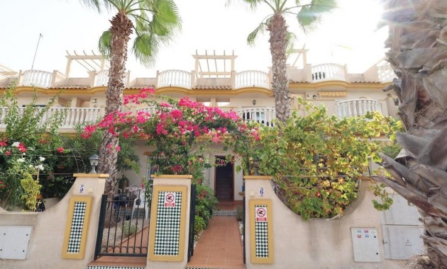 Herverkoop - Villa -
Orihuela Costa - Cabo Roig