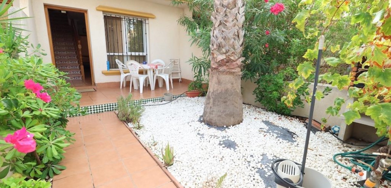 Herverkoop - Villa -
Orihuela Costa - Cabo Roig