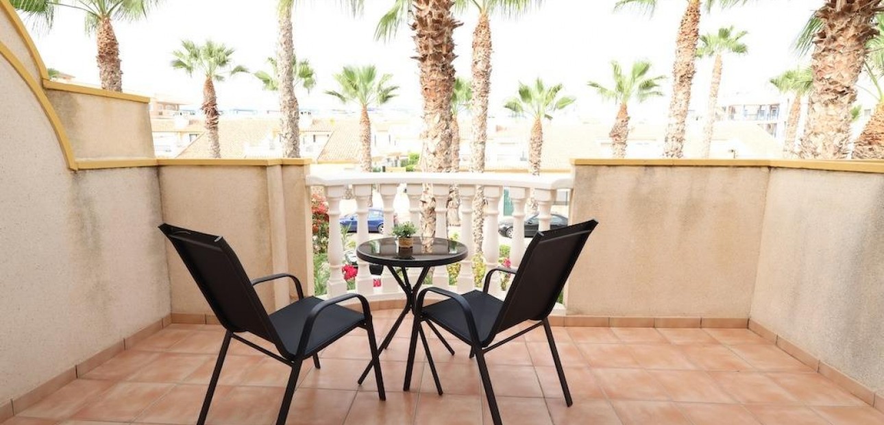 Herverkoop - Villa -
Orihuela Costa - Cabo Roig