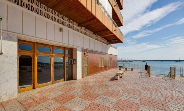 Herverkoop - Appartement / flat -
Torrevieja - Acequion