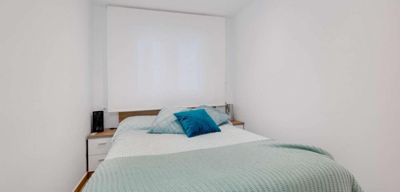 Herverkoop - Appartement / flat -
Torrevieja - Acequion