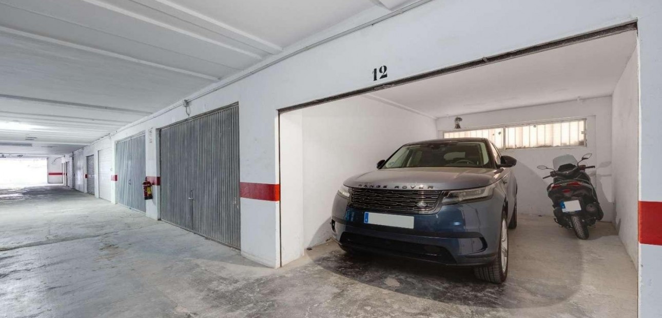 Herverkoop - Appartement / flat -
Torrevieja - Acequion