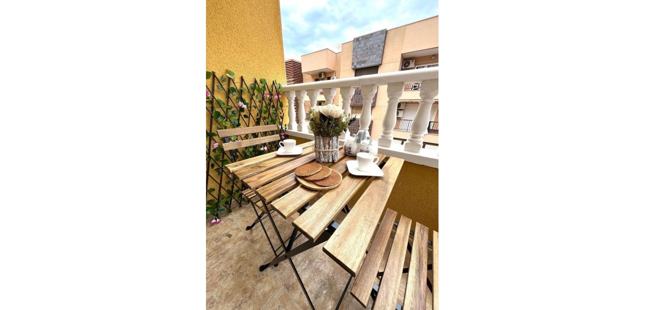 Venta - Apartamento / piso -
Torrevieja - Los Europeos