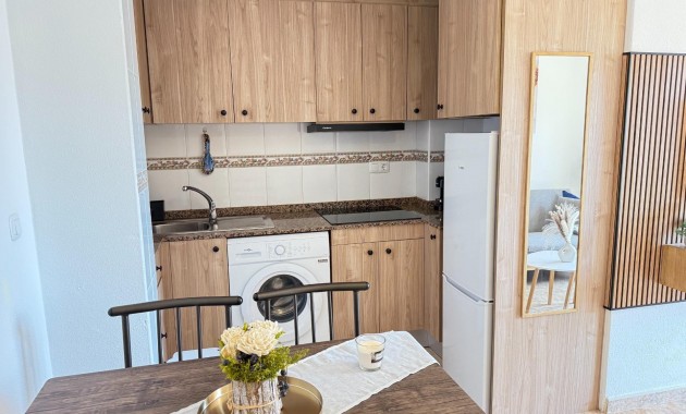 Venta - Apartamento / piso -
Torrevieja - Los Europeos