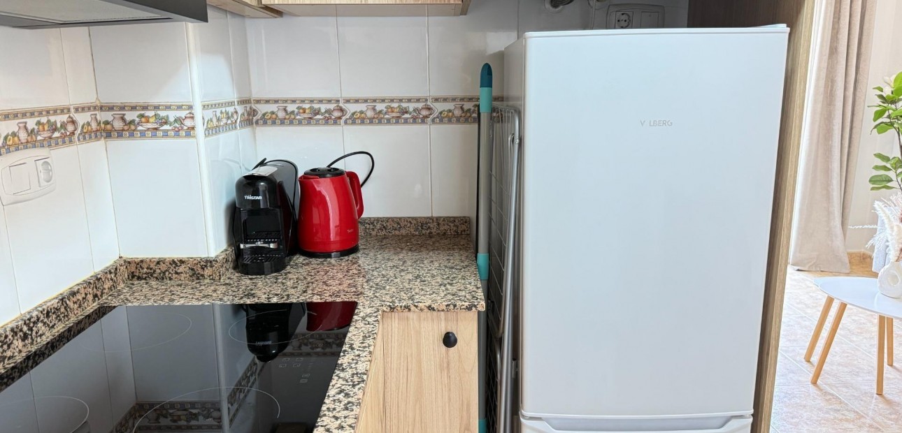 Venta - Apartamento / piso -
Torrevieja - Los Europeos