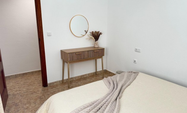 Venta - Apartamento / piso -
Torrevieja - Los Europeos