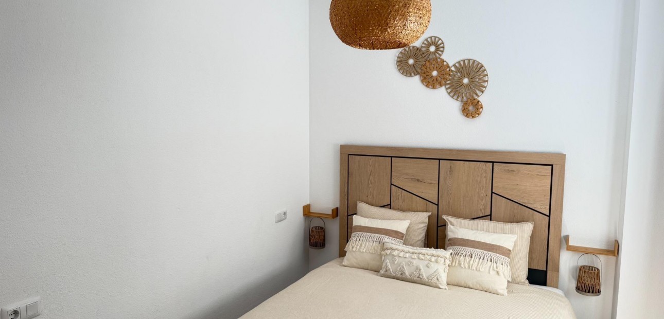 Venta - Apartamento / piso -
Torrevieja - Los Europeos