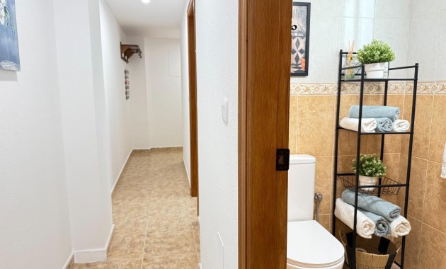 Venta - Apartamento / piso -
Torrevieja - Los Europeos