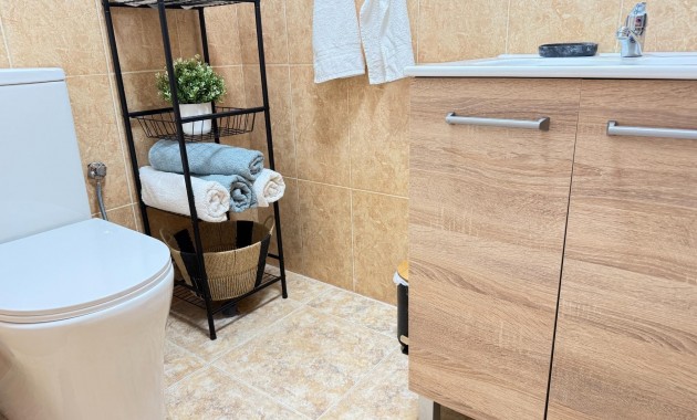 Venta - Apartamento / piso -
Torrevieja - Los Europeos