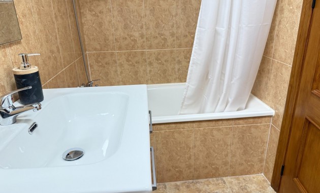 Venta - Apartamento / piso -
Torrevieja - Los Europeos