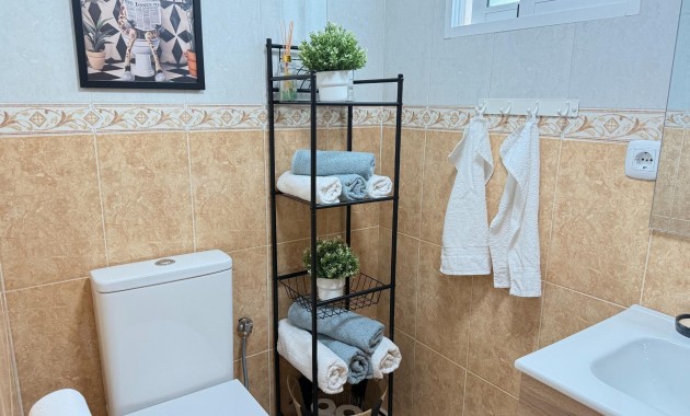 Venta - Apartamento / piso -
Torrevieja - Los Europeos